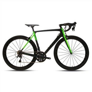 700C racefiets met koolstofvezelframe voor heren
